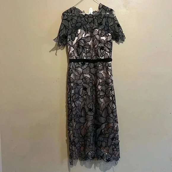 ANTHROPOLOGIE x BHLDN Bevin Dress - Picture 4 of 7